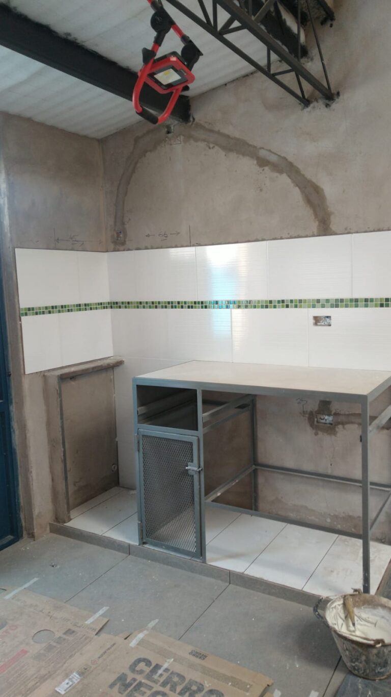 Foto de Albañil Miguel Inostroza