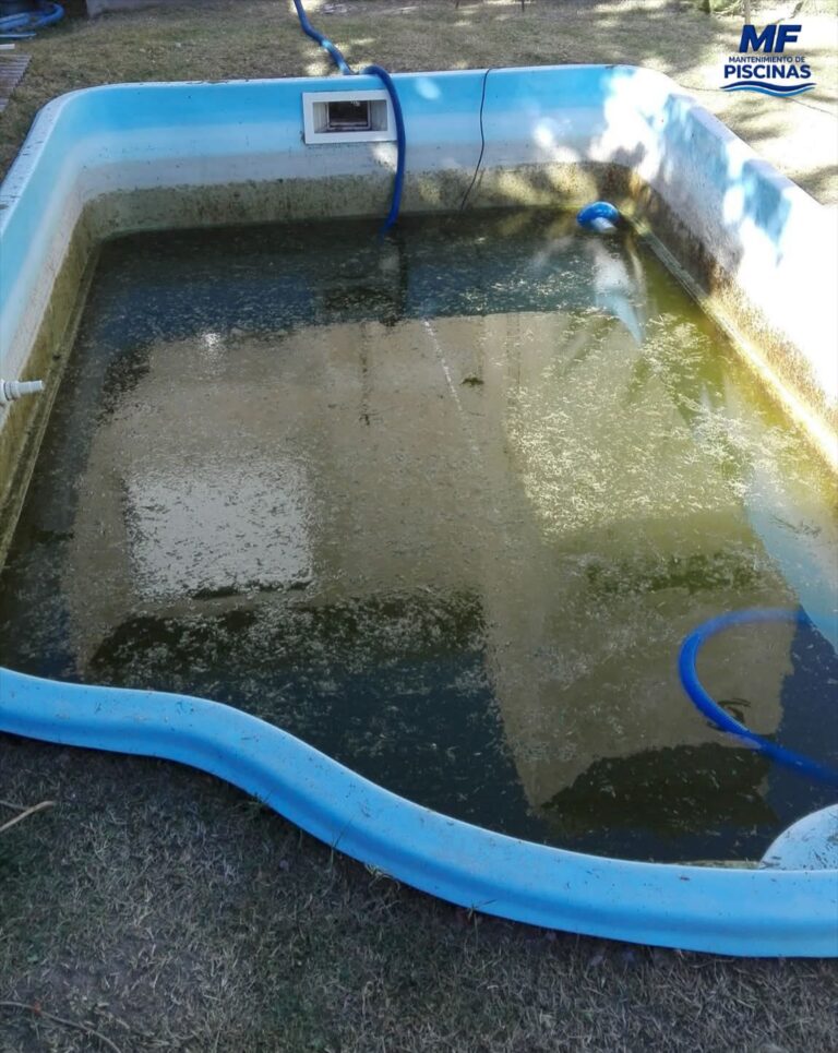 Foto de MF MANTENIMIENTO DE PISCINAS